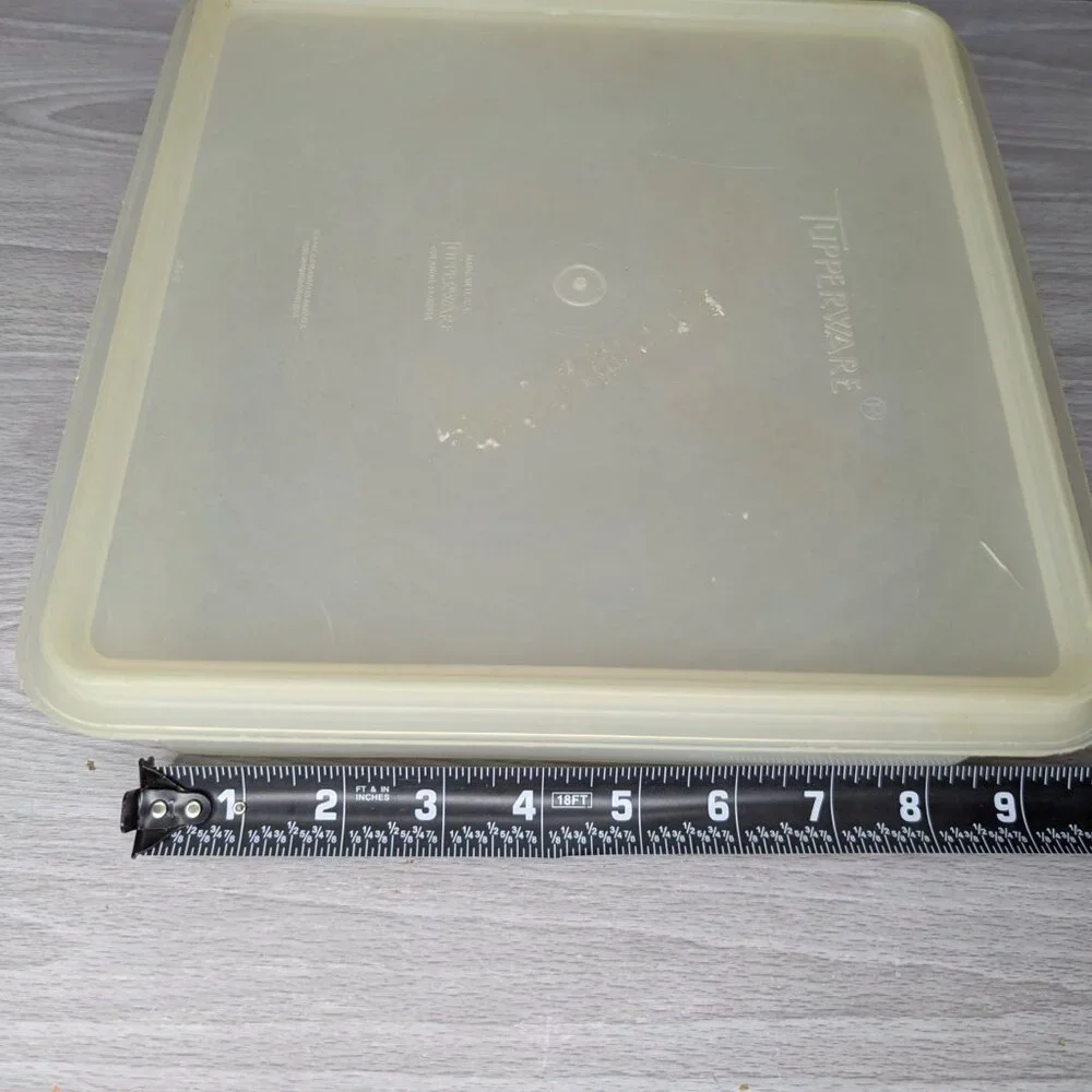 Vintage Tupperware Square Storage Container with Lid 515-2 10